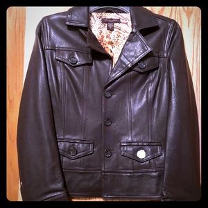 Christopher Blue, Brown leather jacket